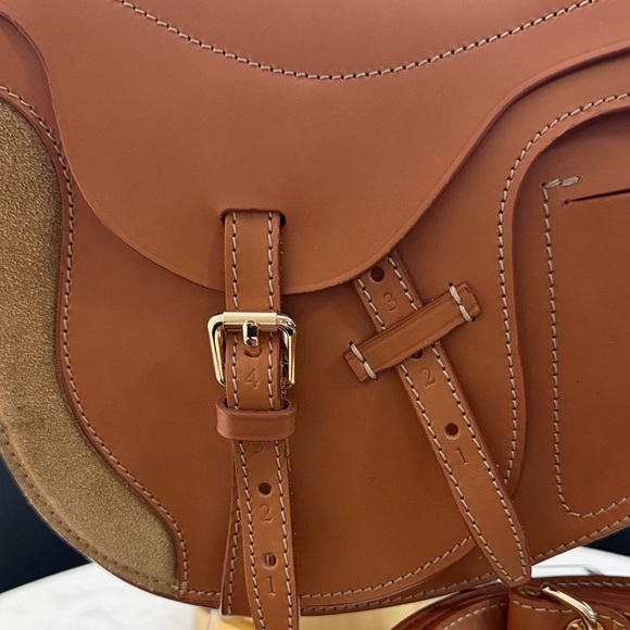 Baldinini Tan Leather Saddle Bag - Picture 4 of 6